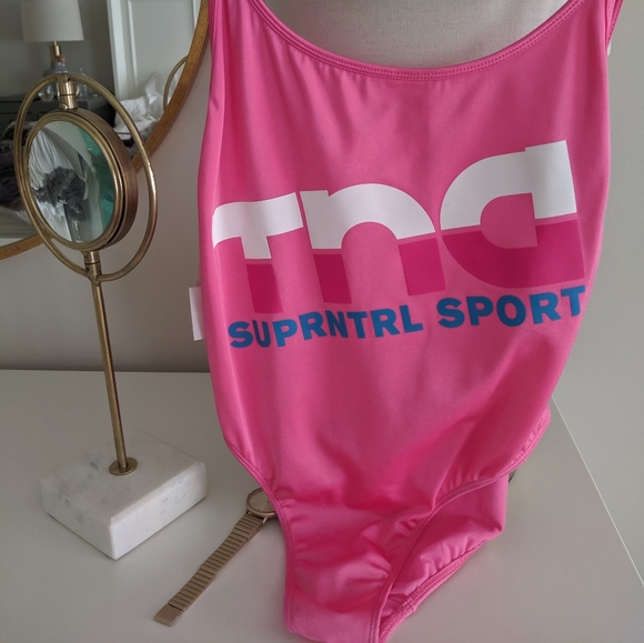 body suit - Picture 2 of 2